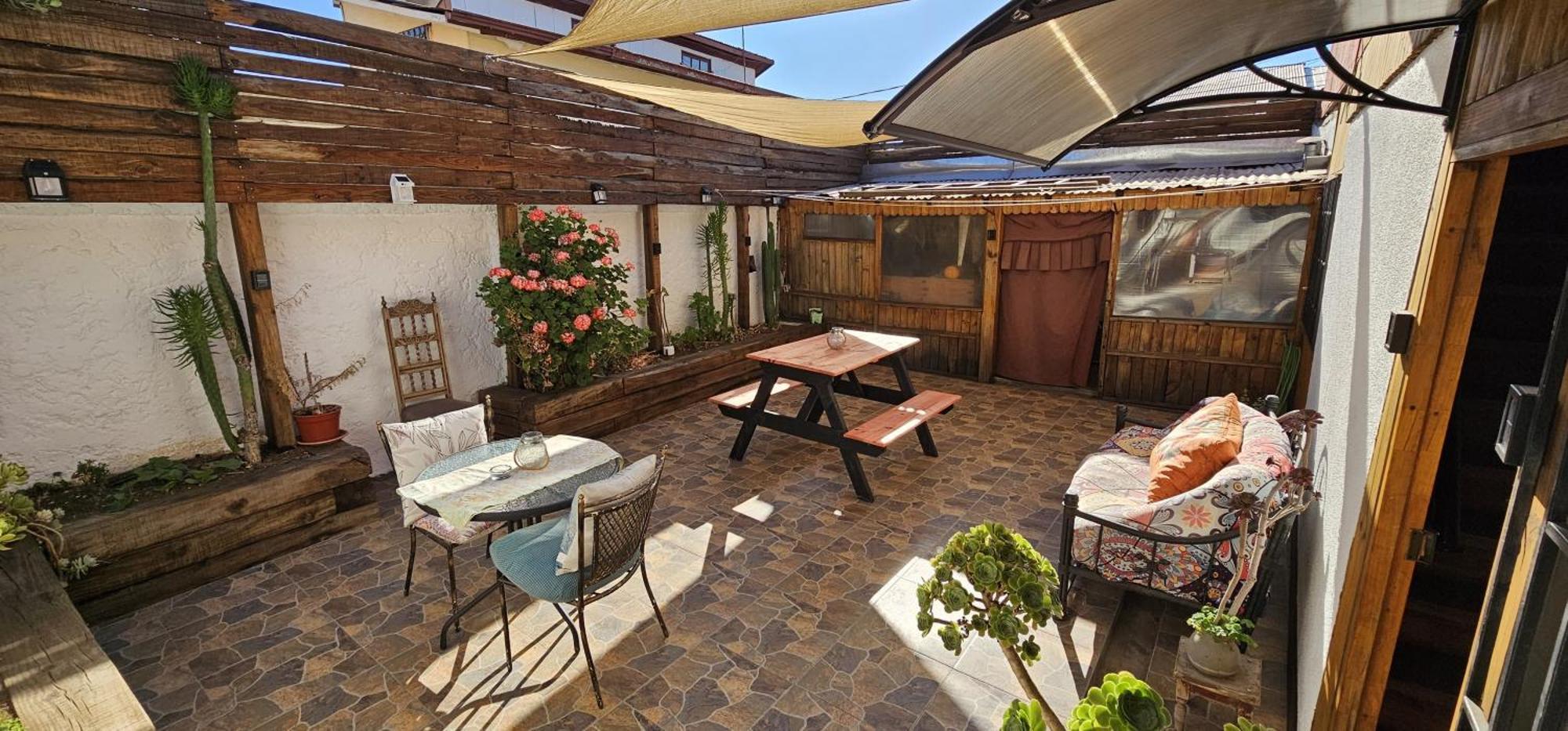 Hostal Sol Y Luna Santiago del Cile Esterno foto